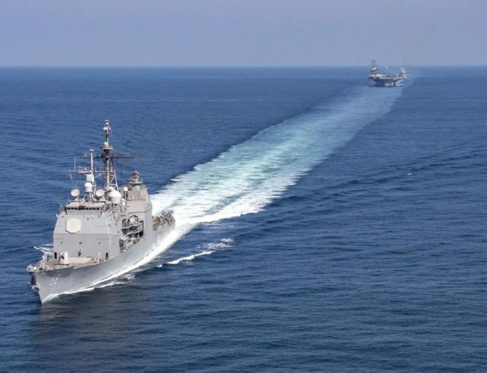 AS Tembaki Kapal Tanker di Dekat Selat Hormuz, Ketegangan Meningkat