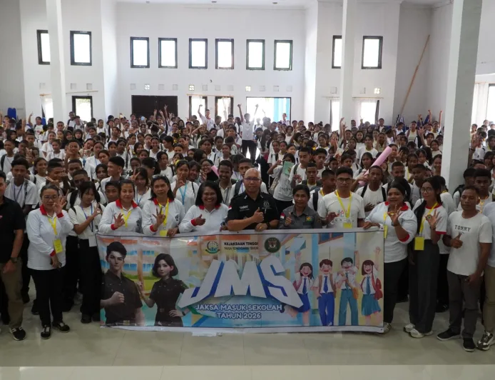Kejati NTT Berikan Penyuluhan Hukum ke 432 Siswa SMKN 3 Kupang Lewat JMS