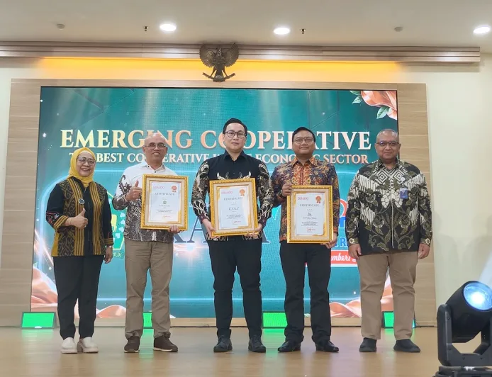 Koperasi Kana Raih Dua Penghargaan Terbaik di Bidang Ekonomi dan Sosial 2026