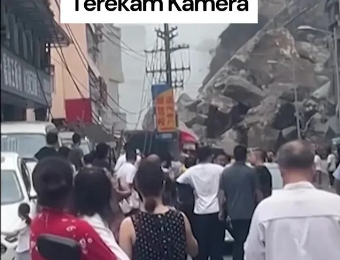 Longsor Mengerikan di China Terekam Kamera, Warga Panik Berlarian