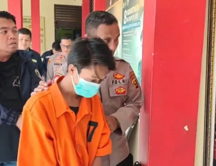 Pencuri Becak di SU II Palembang Ditangkap Polisi di Rumahnya Malam Hari