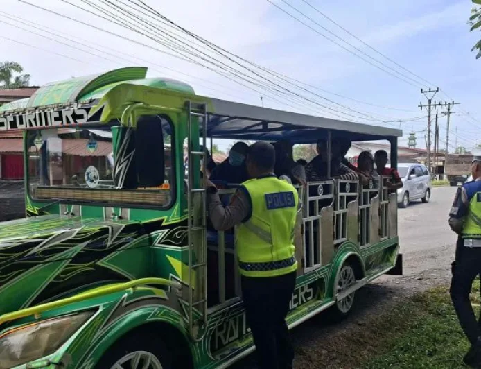 Satlantas Batu Bara Edukasi Pengemudi Odong-odong untuk Cegah Kecelakaan Jalan Raya