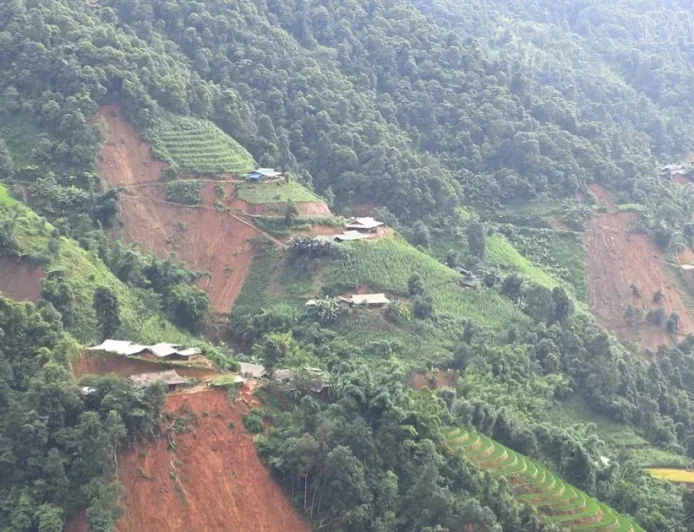 Relokasi Mendesak di Lao Chai: 35 Keluarga Terancam Tanah Longsor Setelah Banjir
