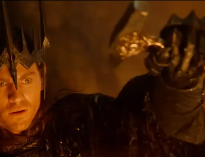 Charlie Vickers Ungkap Pengalaman Pegang Cincin Utama di The Rings of Power Season 3