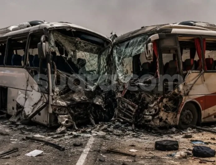 Kecelakaan Maut di Jalur Tengkorak: Bus Adu Banteng, 35 Orang Tewas