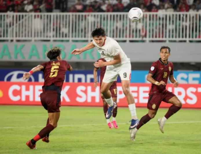 Mitchell Baker Cetak Hattrick, Media Vietnam Sebut Bikin Pusing Kim Sang-sik