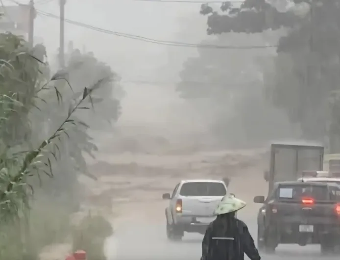 Kementerian Konstruksi Wajibkan Tim Tanggap Darurat 24/7 Hadapi Banjir dan Hujan Lebat