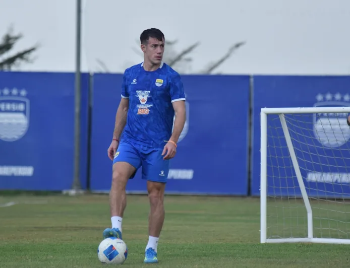 Mariano Peralta Gabung Latihan Perdana Persib Bandung, Absen Lawan Tampines Rovers