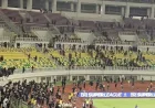 Ada Gesekan Suporter, Kick Off Babak Kedua Persita Tangerang vs Persija Sempat Tertunda