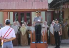 Kapolres Aceh Selatan Jadi Irup di SMA Negeri 1 Tapaktuan, Ajak Pelajar Bijak Bermedia Sosial dan Cegah Hoaks