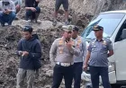 Jalan longsor Sipirok - Tarutung ditutup total, PT Adhi Karya pasang plat baja untuk penanganan