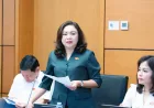Pertimbangkan dengan cermat standar dan persyaratan untuk berpraktik hukum.