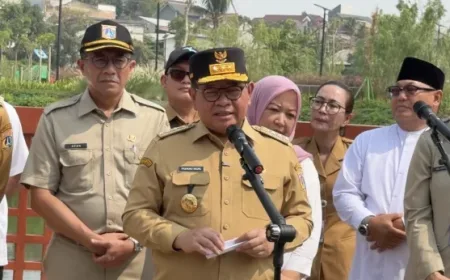 Kendalikan Banjir, Gubernur Pramono Resmikan Dua Embung di Cipayung
