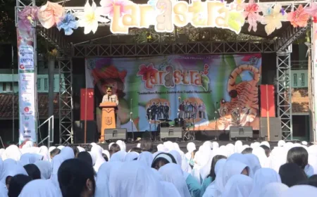 Buka Bulan Bahasa, Kapolres Semarang Ajak Siswa Bijak Bermedia Sosial