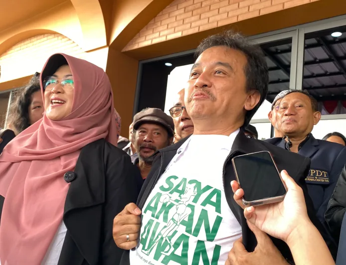 Eksepsi Roy Suryo Ditolak, Sidang Kasus Ijazah Jokowi Lanjut ke Pembuktian