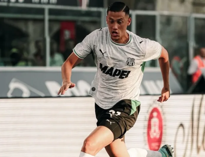 Media Italia Akui Absennya Jay Idzes Buat Lini Belakang Sassuolo Kesulitan!