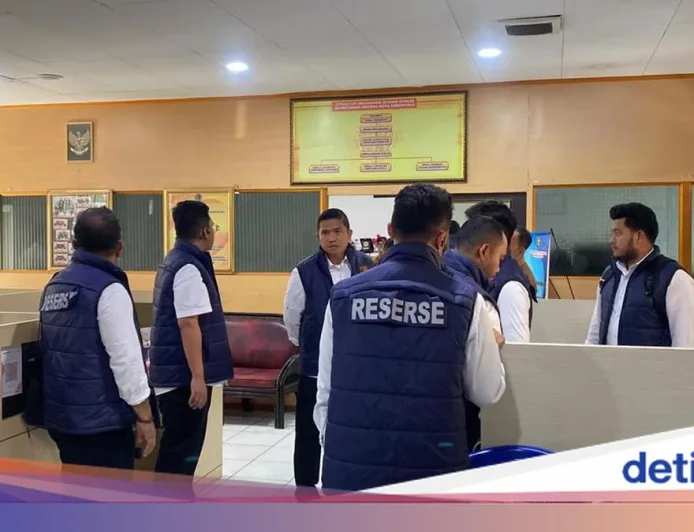 Kantor Walkot Gorontalo Digeledah Dugaan Perusakan Cagar Budaya
